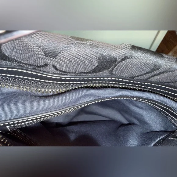 COACH #6076 Black Signature Jacquard Bucket Hobo Shoulder Bag EUC - Picture 12 of 16